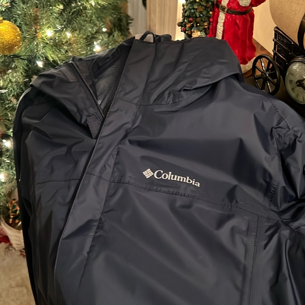 Columbia rain jacket